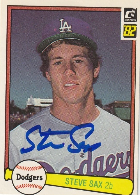 STEVE SAX LOS ANGELES DODGERS  SIGNED 1982 DONRUSS CARD #624