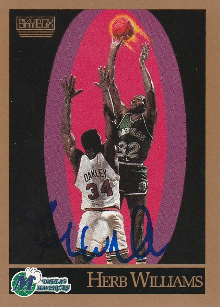HERB WILLIAMS DALLAS MAVERICKS  SIGNED 1990 SKYBOX CARD #70