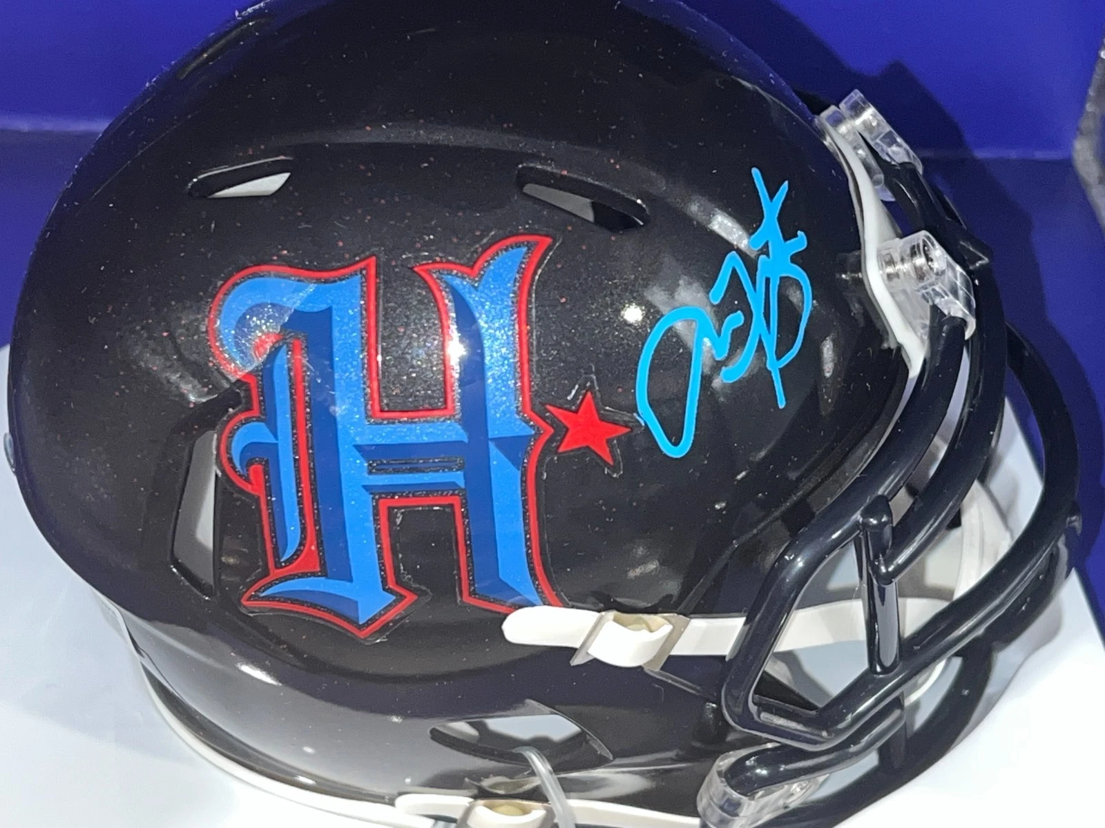 ARIAN FOSTER HOUSTON TEXANS BECKETT AUTHENTICATED SIGNED 2024 ALT MINI HELMET