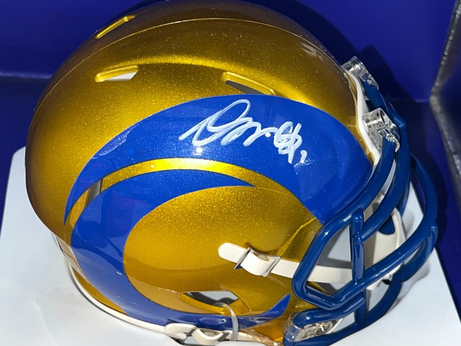DAVANTE ADAMS LOS ANGELES RAMS BECKETT SIGNED FLASH MINI HELMET