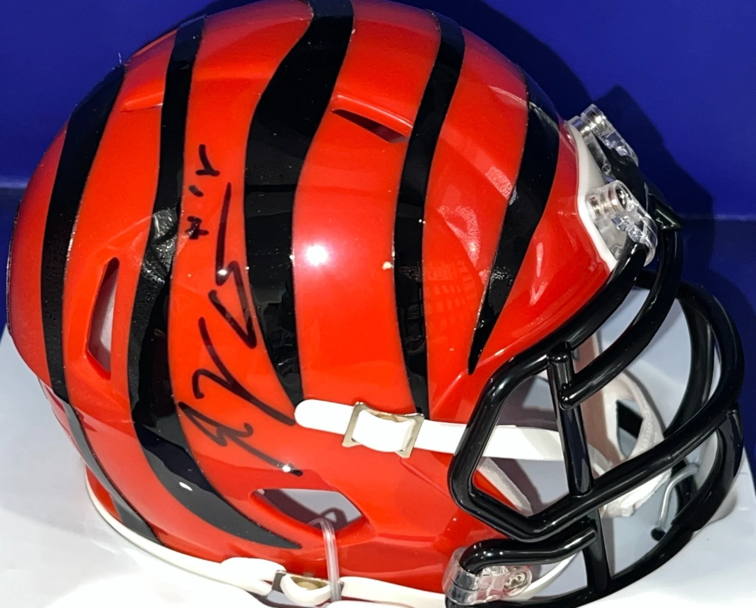 A.J. GREEN CINCINNATI BENGALS  BECKETT AUTHENTICATED SIGNED  MINI HELMET