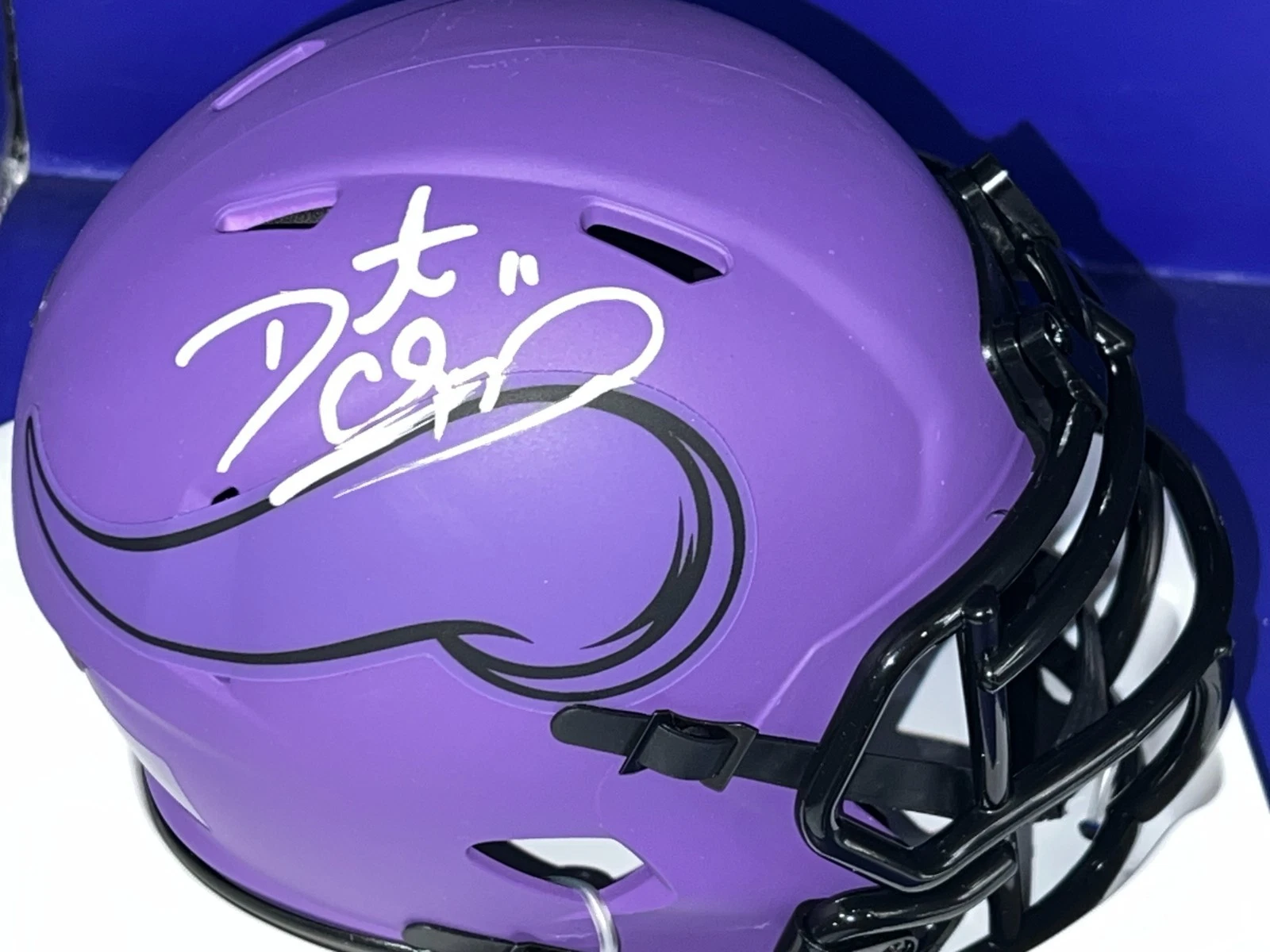 DAUNTE CULPEPPER MINNESOTA VIKINGS JSA AUTHENTICATED SIGNED RAVE MINI HELMET