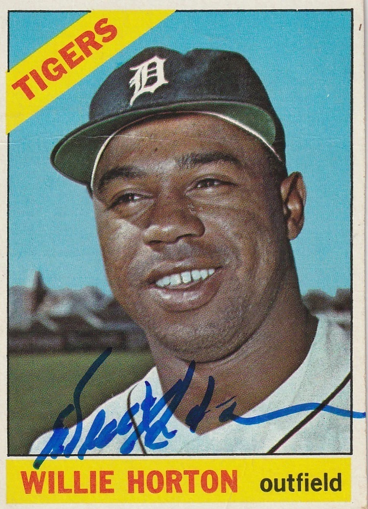 WILLIE HORTON DETROIT TIGERS  1966 TOPPS SIGNED CARD #20