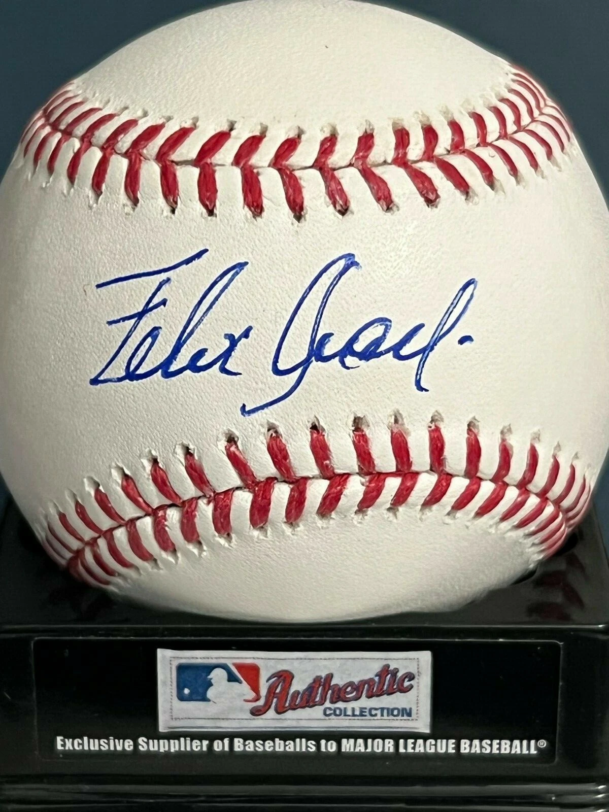 FELIX JOSE OAKLAND A'S / ST. LOUIS CARDINALS  SIGNED OML BASEBALL