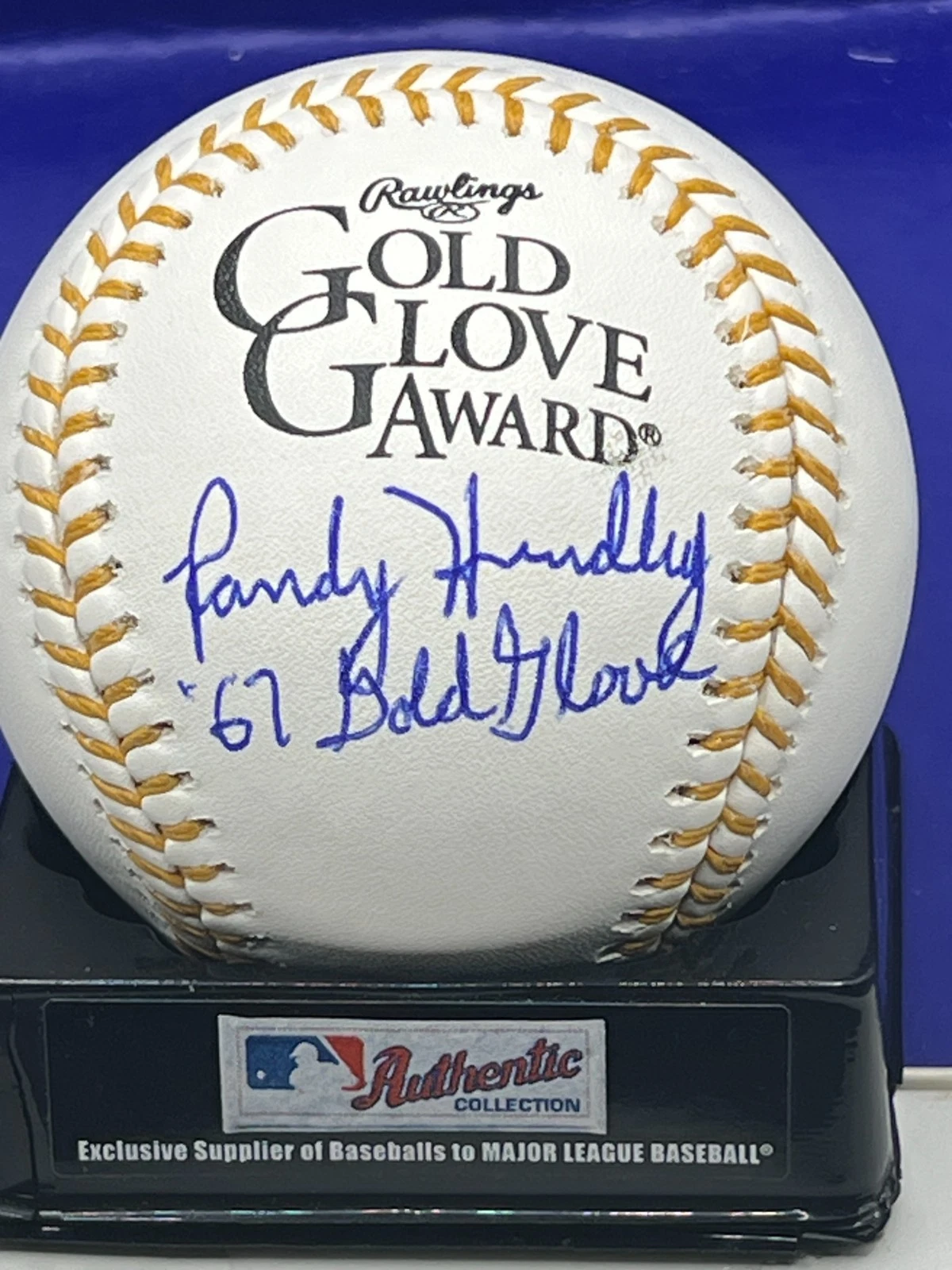 RANDY HUNDLEY  CHICAGO CUBS  1967 GOLD GLOVE  SIGNED OML GOLD GLOVE BASEBALL