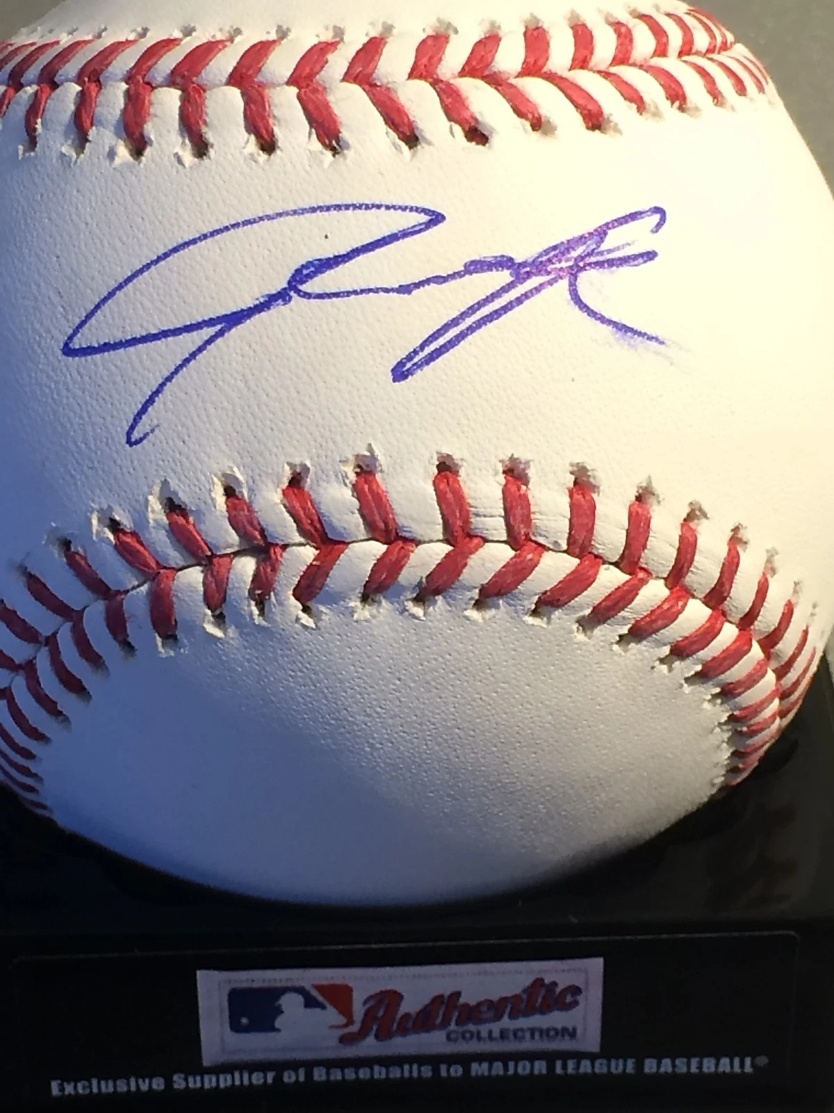 JUSTIN UPTON  DETROIT TIGERS   SIGNED OML BASEBALL