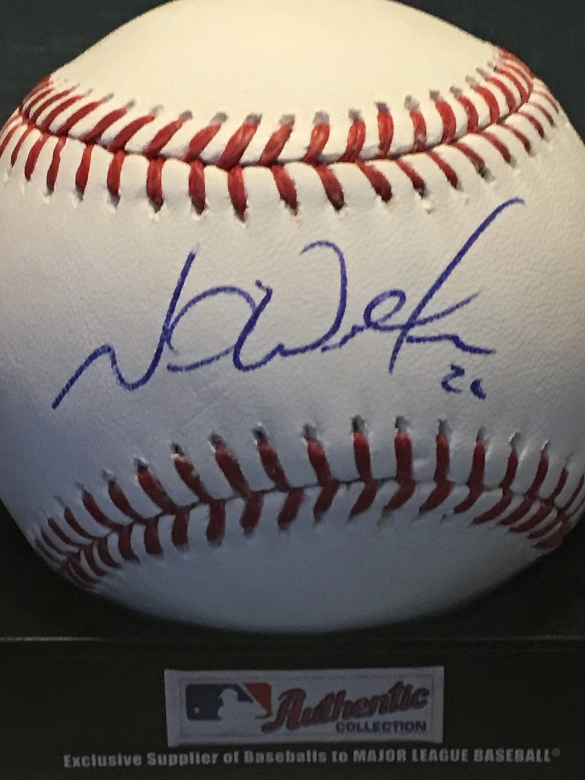 NEIL WALKER  NEW YORK YANKEES   SIGNED OML BASEBALL