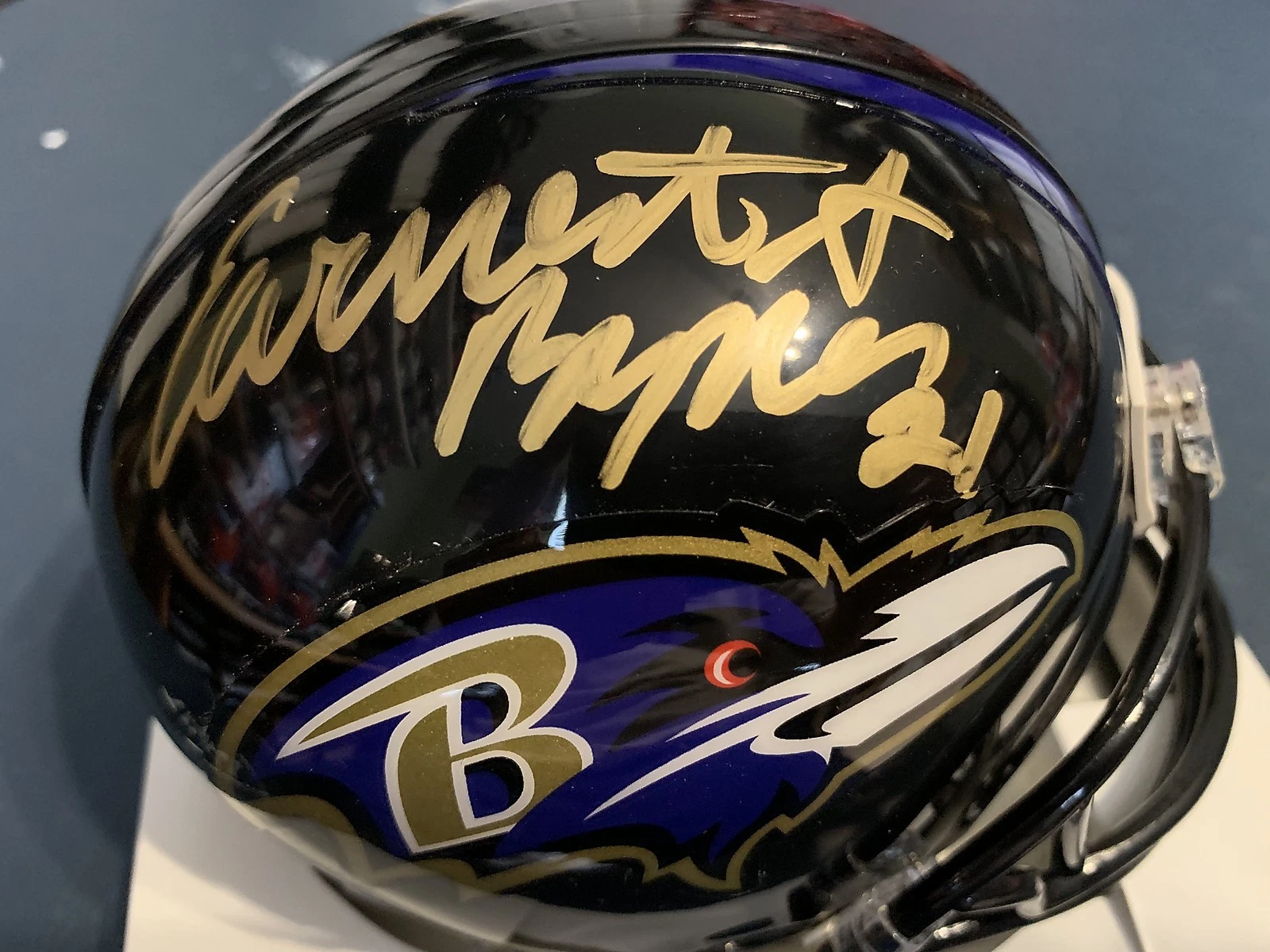EARNEST BYNER  BALTIMORE RAVENS   SIGNED MINI HELMET