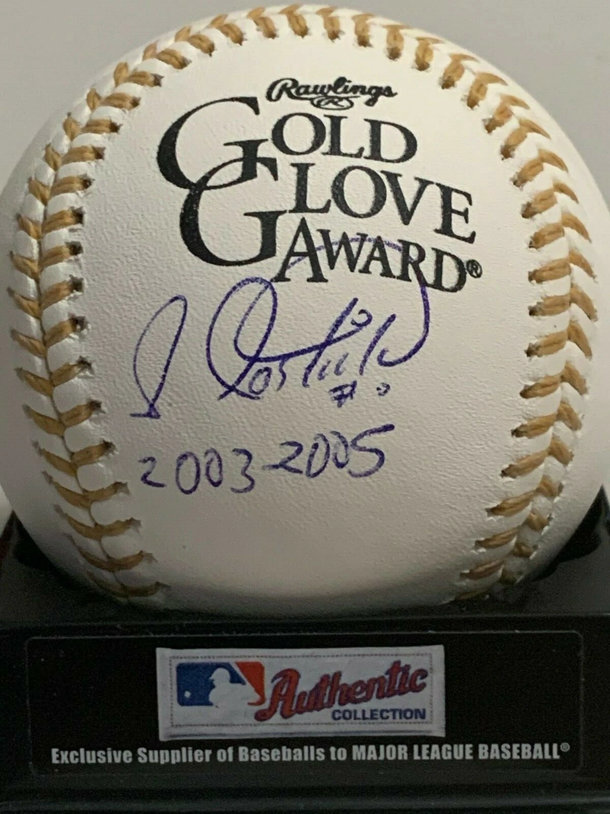 LUIS CASTILLO  FLORIDA MARLINS  2003-2005  SIGNED GOLD GLOVE BASEBALL