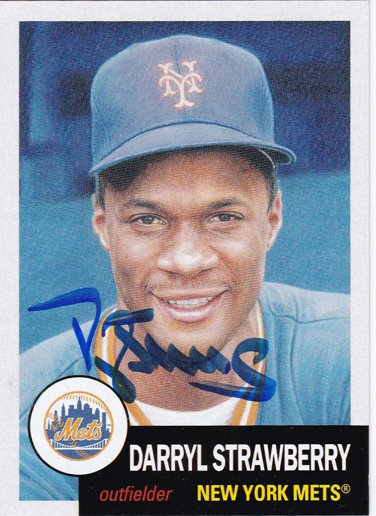 DARRYL STRAWBERRY  NEW YORK METS  SIGNED TOPPS LIVING SET #402