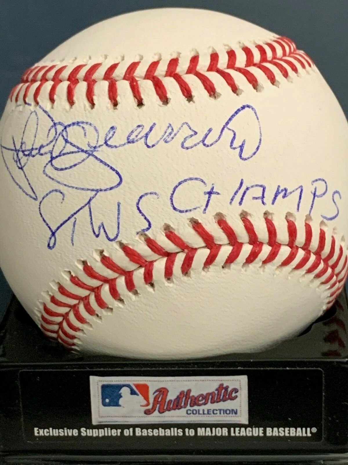 PEDRO GUERRERO  LOS ANGELES DODGERS  1981 WS CHAMPS  SIGNED OML BASEBALL