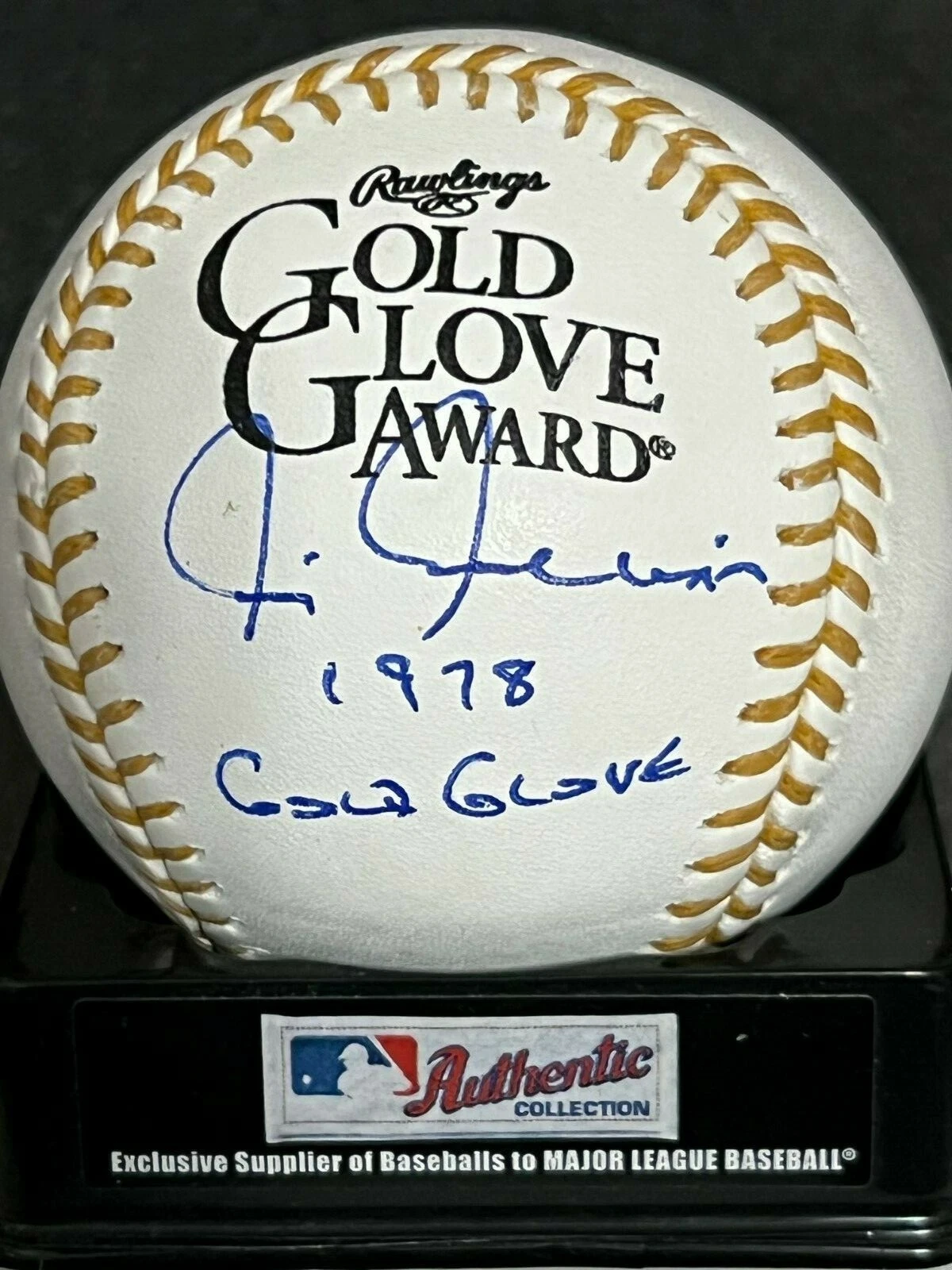 CHRIS CHAMBLISS  NEW YORK YANKEES 1978 GOLD GLOVE SIGNED OML GOLD GLOVE BASEBALL