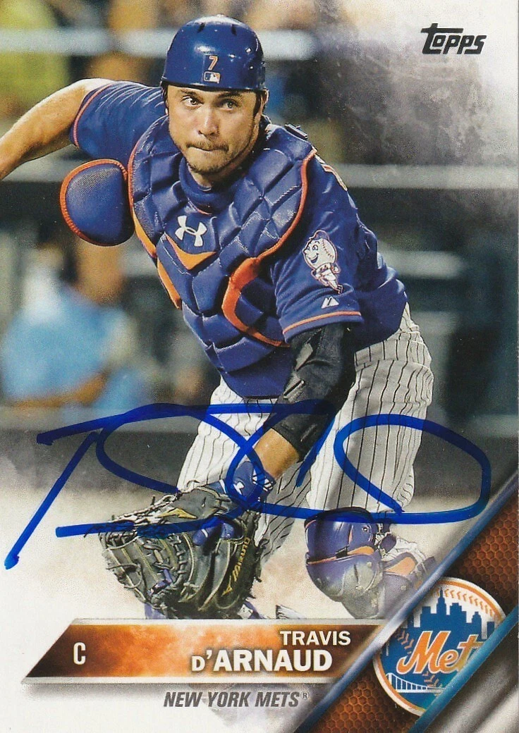 TRAVIS D'ARNAUD  NEW YORK METS  SIGNED 2016 TOPPS  #31