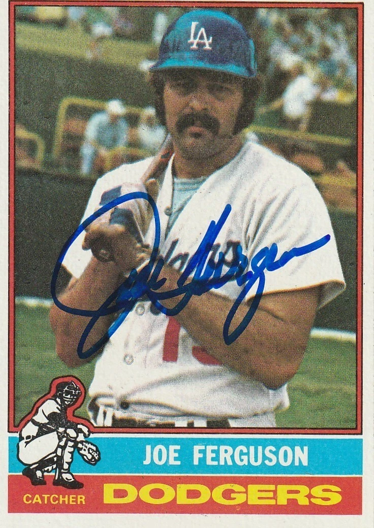 JOE FERGUSON LOS ANGELES DODGERS  SIGNED 1976 TOPPS CARD #329