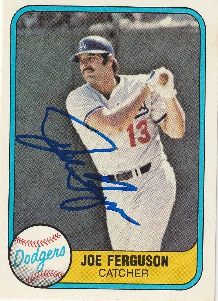 JOE FERGUSON LOS ANGELES DODGERS  SIGNED 1981 FLEER CARD #124