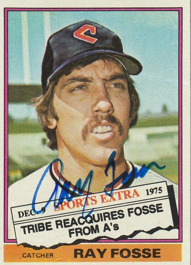 RAY FOSSE CLEVELAND INDIANS  SIGNED 1976 TOPPS TRADED CARD #554T