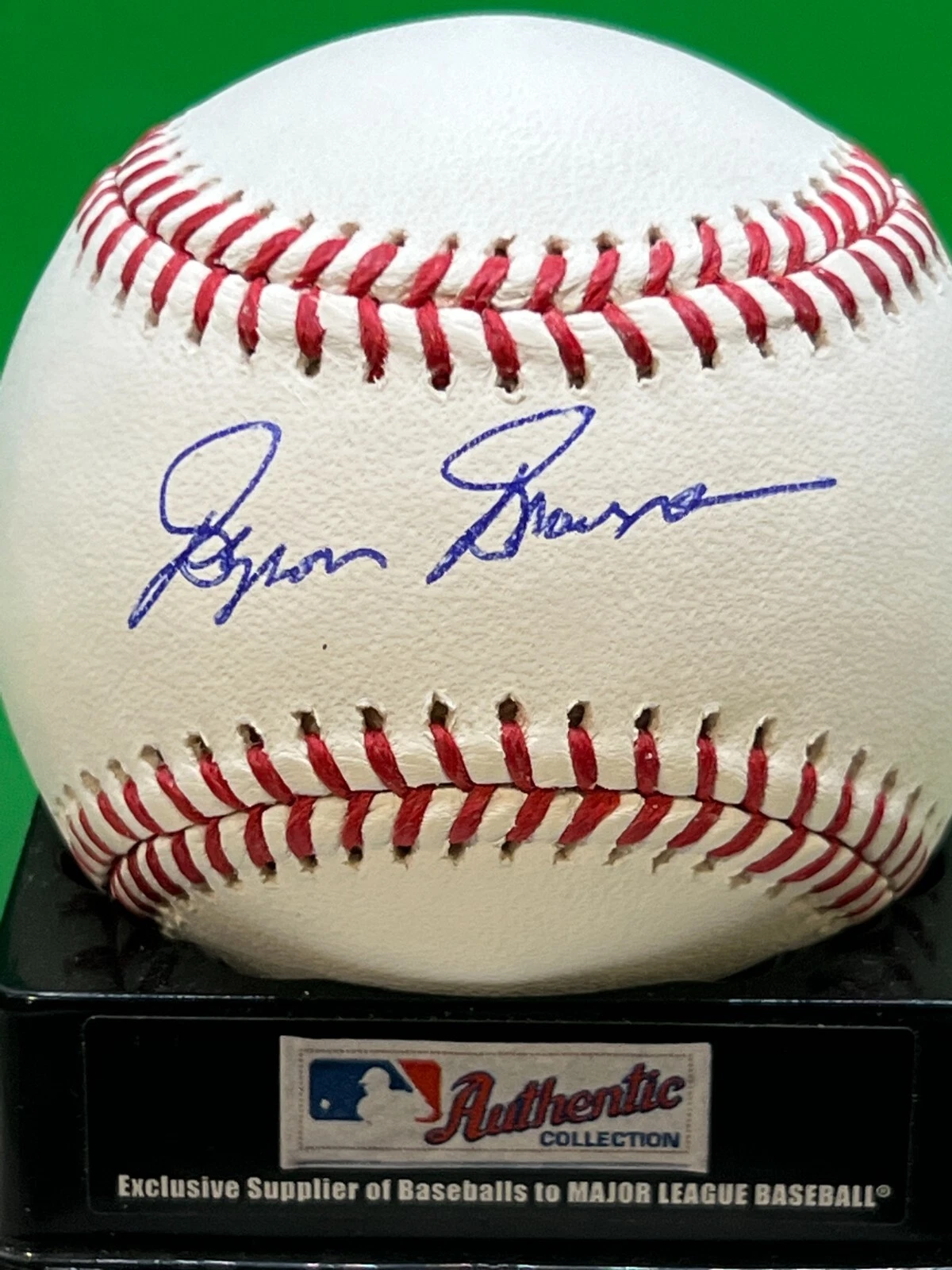 BYRON BROWNE CHICAGO CUBS / PHILADELPHIA PHILLIES  SIGNED OML BASEBALL