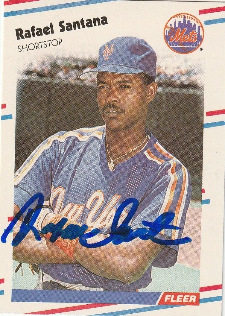 RAFAEL SANTANA NEW YORK METS  SIGNED 1988 FLEER CARD #149
