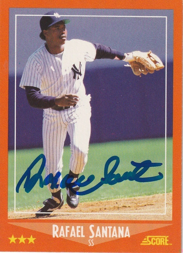 RAFAEL SANTANA NEW YORK YANKEES  SIGNED 1989 SCORE CARD #296