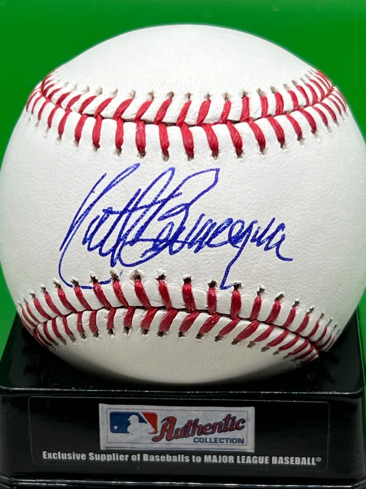 KURT BEVACQUA  CLEVELAND INDIANS / KANSAS CITY ROYALS  SIGNED OML BASEBALL