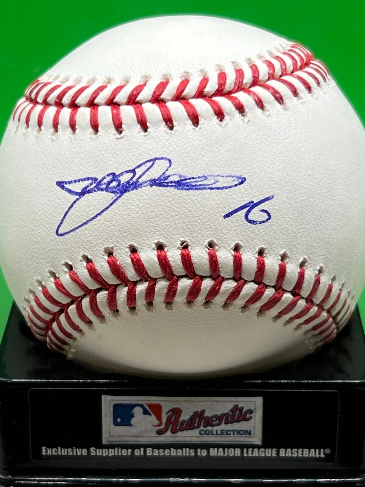 YUSEI KIKUCHI  TORONTO BLUE JAYS  SIGNED OML BASEBALL