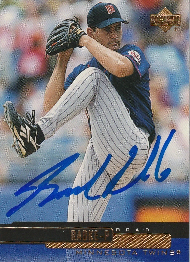 BRAD RADKE MINNESOTA TWINS  SIGNED 2000 UPPER DECK CARD #158
