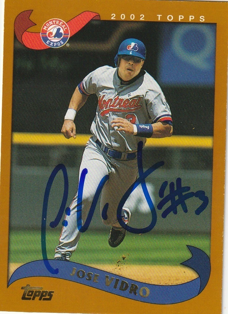 JOSE VIDRO MONTREAL EXPOS SIGNED 2002 TOPPS CARD #515