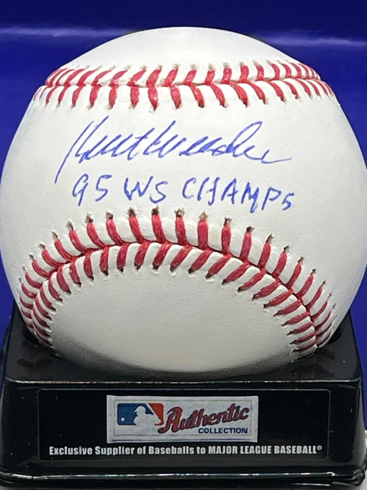 KENT MERCKER  ATLANTA BRAVES 95 WS CHAMPS BECKETT SIGNED OML BASEBALL