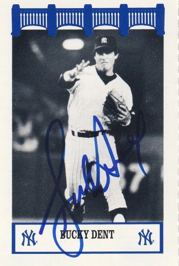 BUCKY DENT NEW YORK YANKEES  SIGNED 1992 WIZ CARD #127