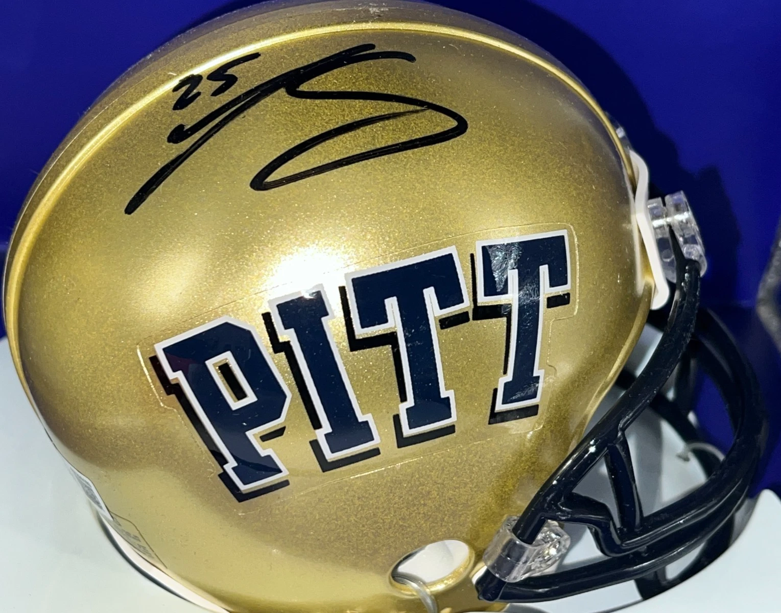 LESEAN MCCOY PITTSBURGH PANTHERS  BECKETT AUTHENTICATED  SIGNED MINI HELMET