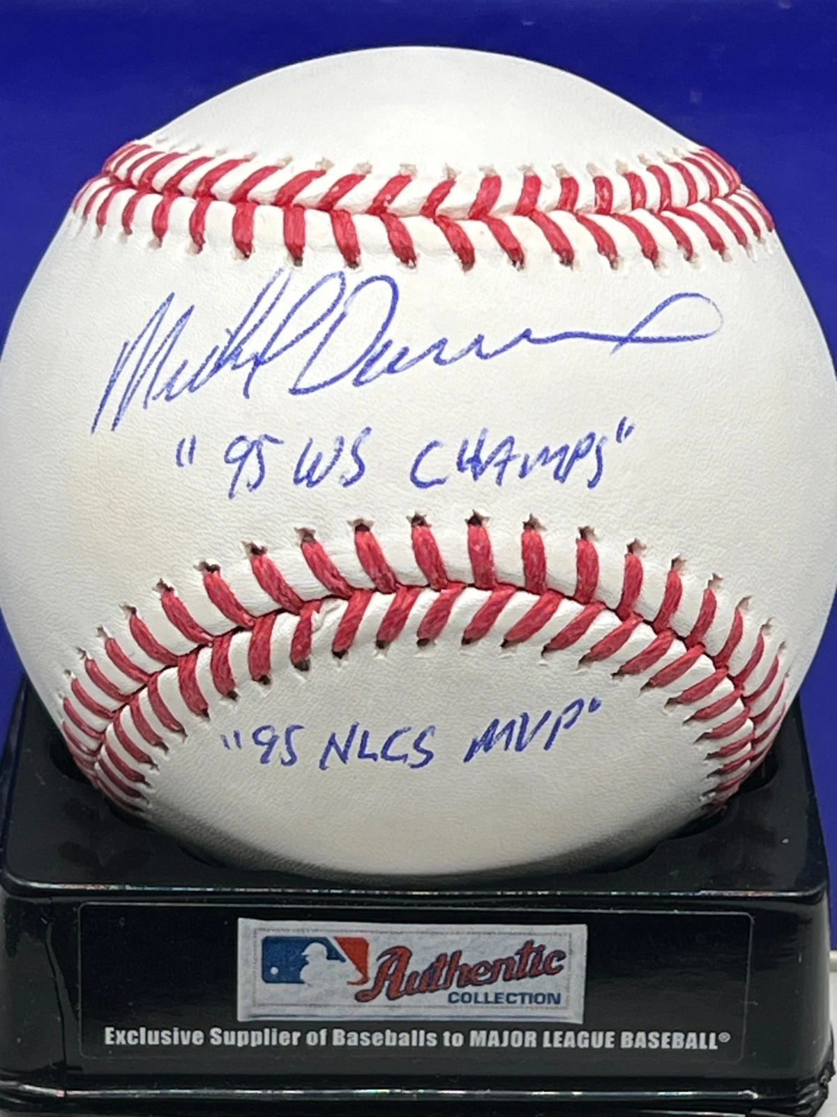 MIKE DEVEREAUX  ATLANTA BRAVES 95 WS CHAMPS / NLCS MVP  BECKETT SIGNED OML BALL