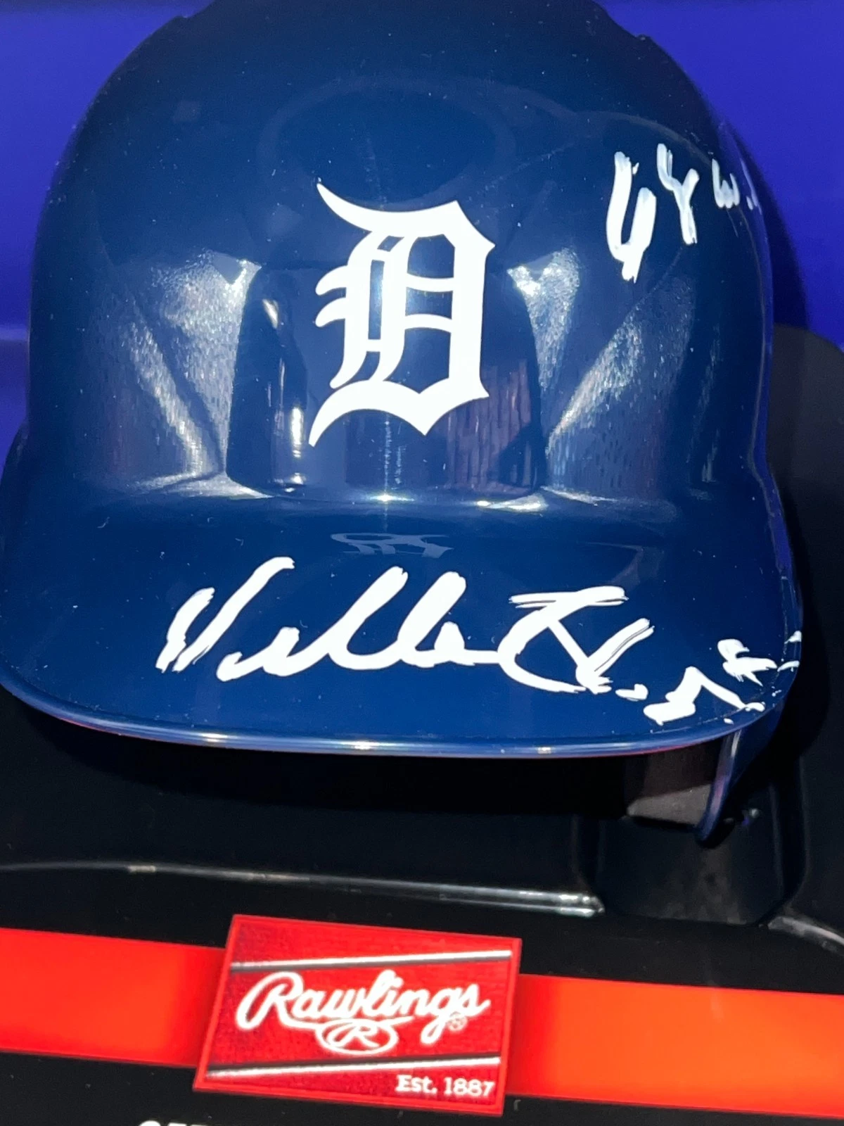 WILLIE HORTON DETROIT TIGERS 1968 WS CHAMPS SIGNED MINI HELMET