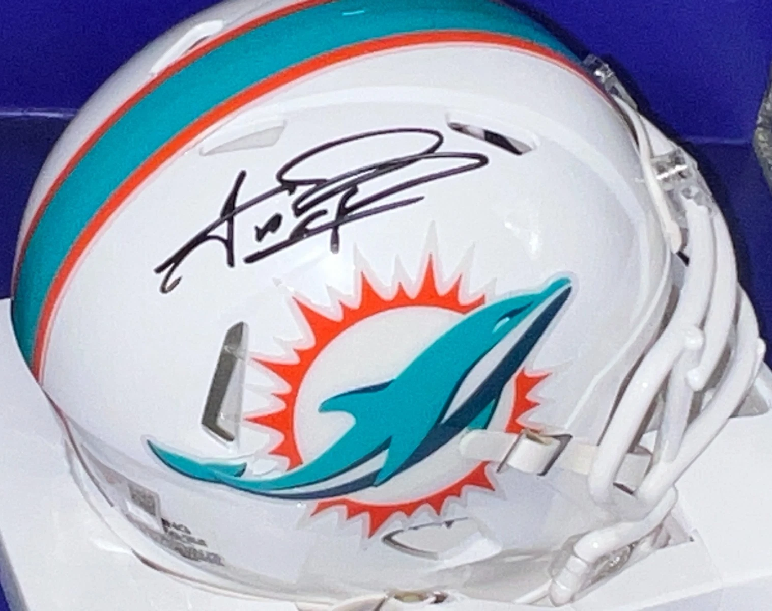 TUA TAGOVAILOA MIAMI DOLPHINS  SIGNED FANATICS AUTHENTIC MINI HELMET