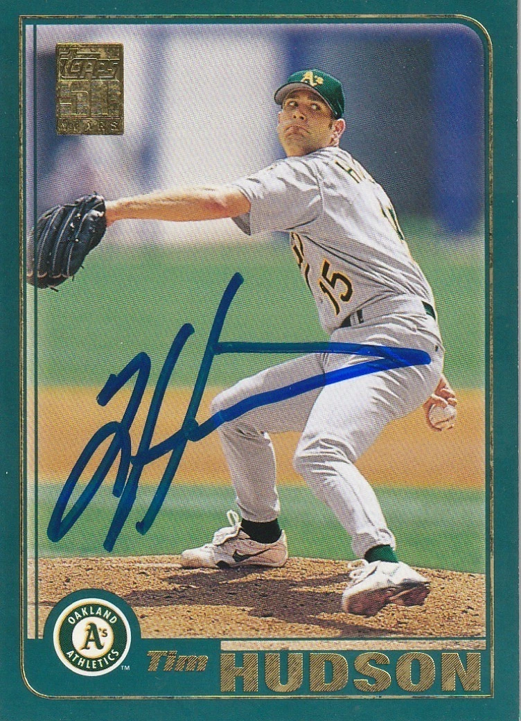 TIM HUDSON OAKLAND A'S  SIGNED 2001 TOPPS CARD #697