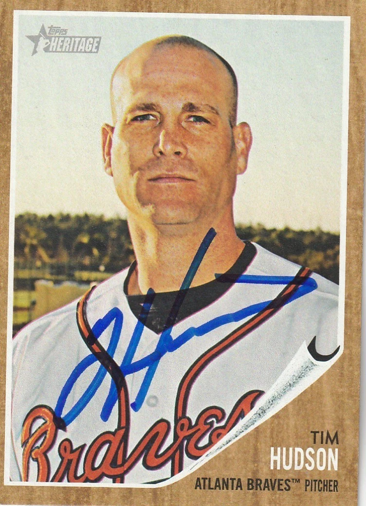 TIM HUDSON ATLANTA BRAVES  SIGNED 2011 TOPPS HERITAGE CARD #380