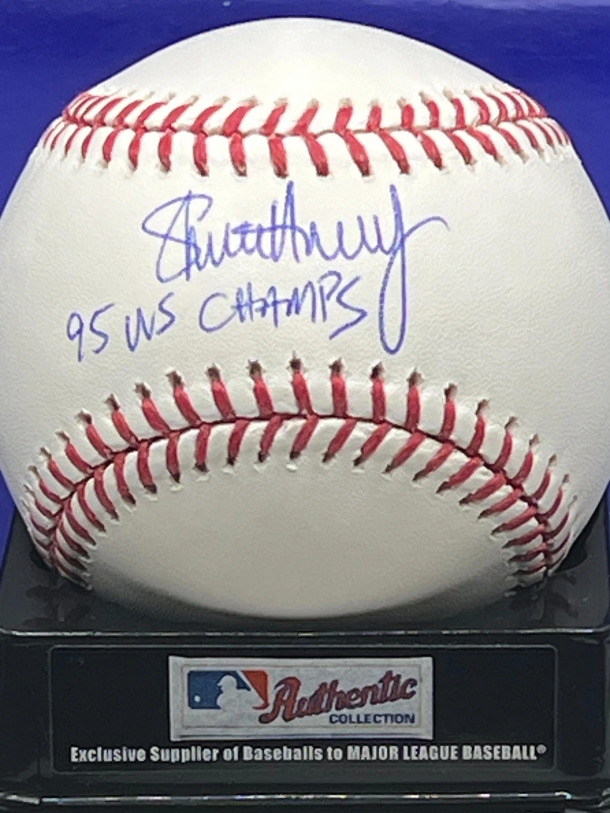 STEVE AVERY  ATLANTA BRAVES 95 WS CHAMPS  BECKETT SIGNED OML BASEBALL