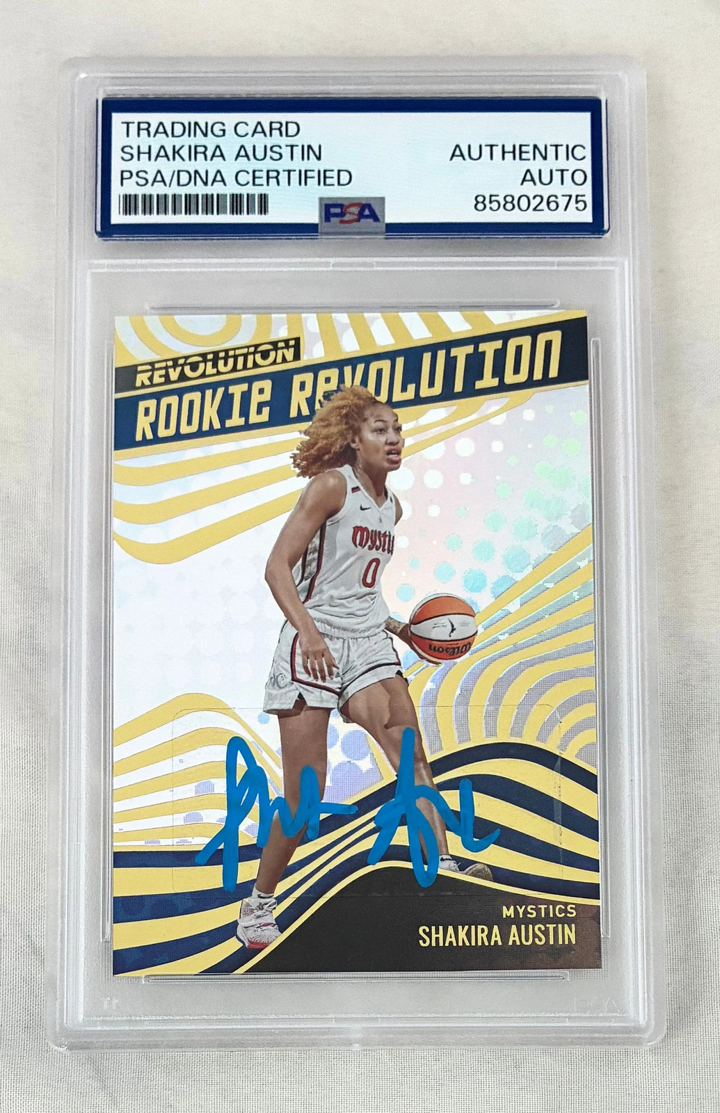 Shakira Austin Signed Rookie Card 2022 Panini Revolution Gold #8 PSA/DNA 1 COA