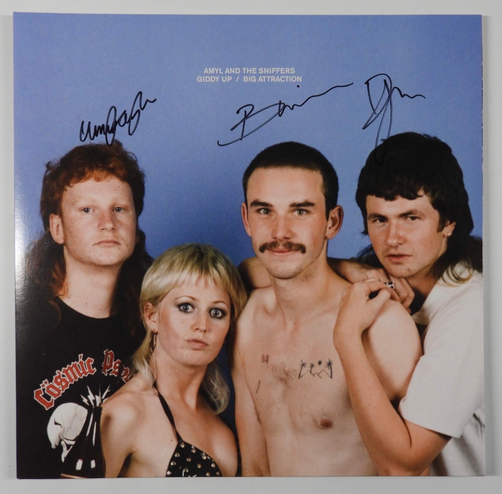 Amyl and The Sniffers JSA Signed Autograph Record Album Vinyl Giddy Up