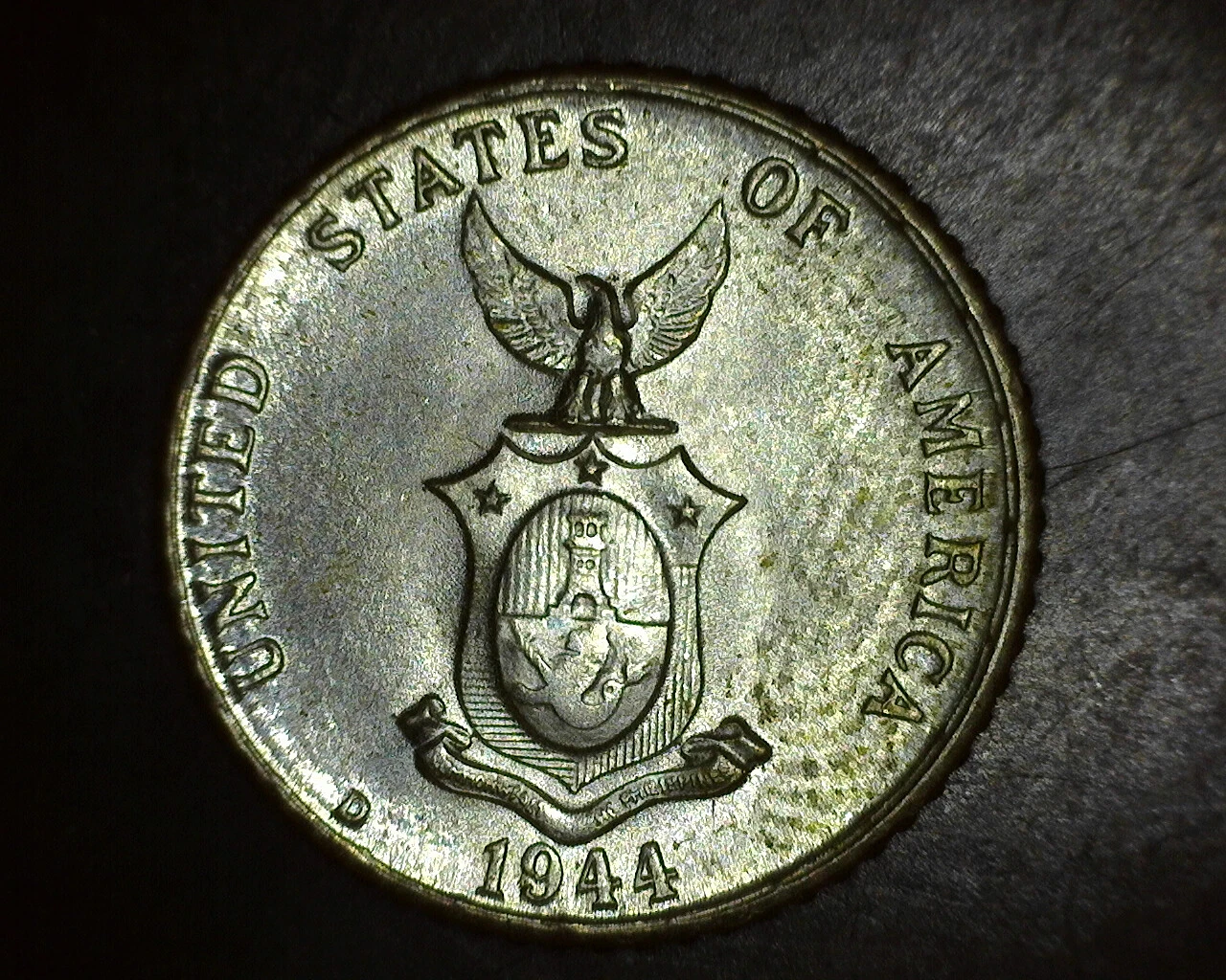 1944 D Philippines 10 Centavos Silver UNC