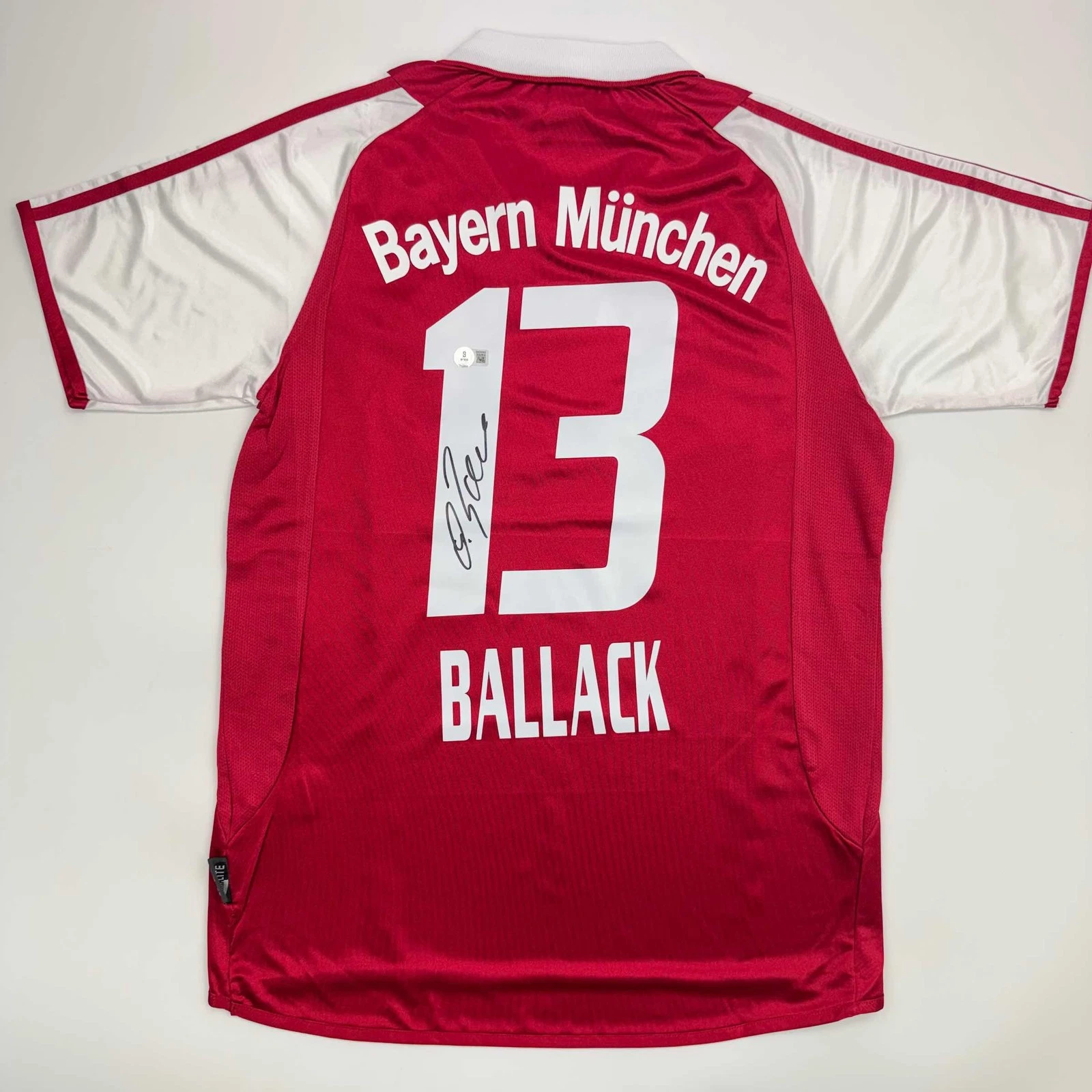 Autographed/Signed Michael Ballack FC Bayern Munich Red Jersey Beckett BAS COA