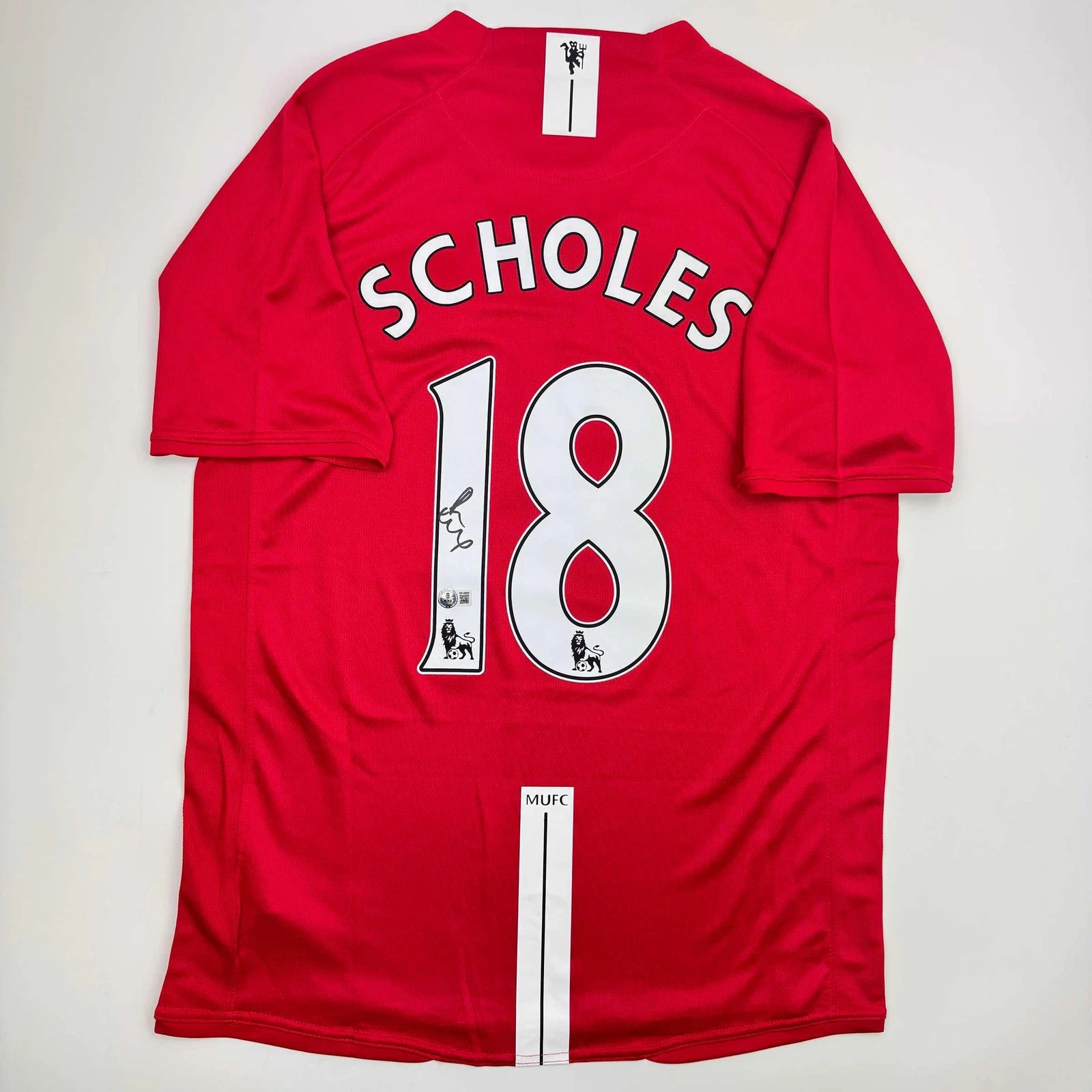 Autographed/Signed Paul Scholes Manchester United Red Jersey Beckett BAS COA