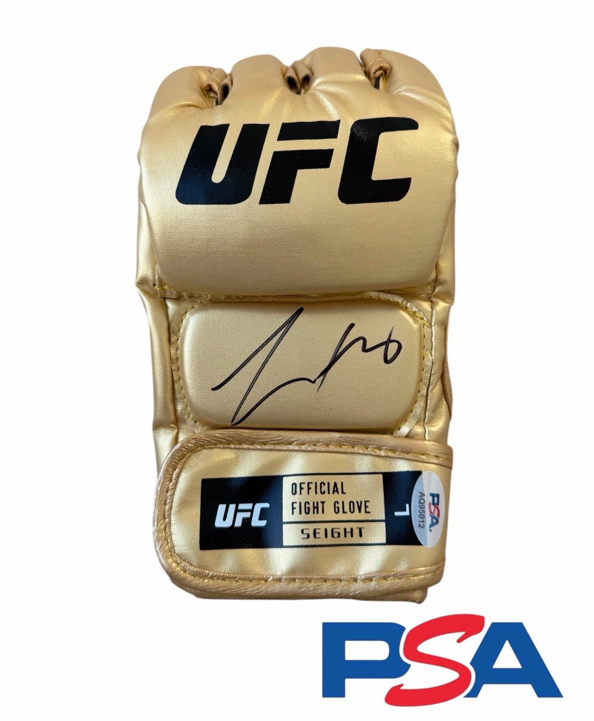 Max Holloway Signed Autograph UFC Gold Fight Glove PSA/DNA AUTO UFC 329 Blessed