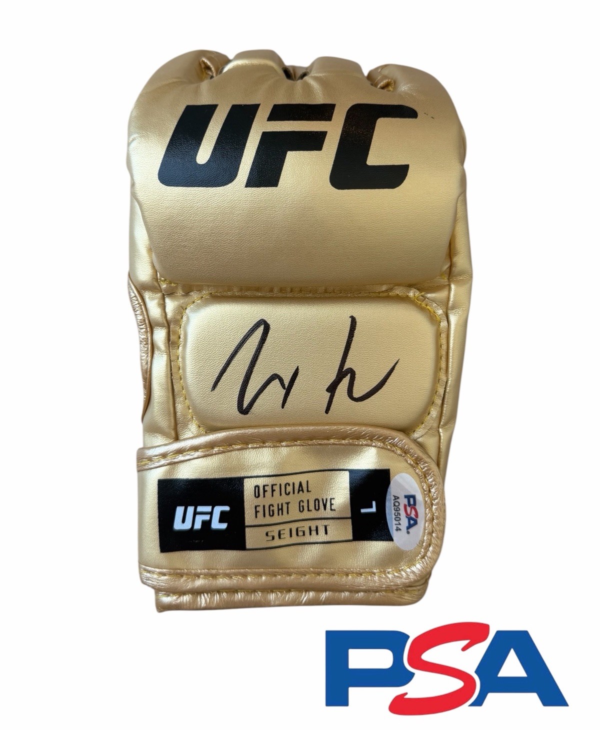 Max Holloway Signed Autograph UFC Gold Fight Glove PSA/DNA AUTO UFC 329 Blessed