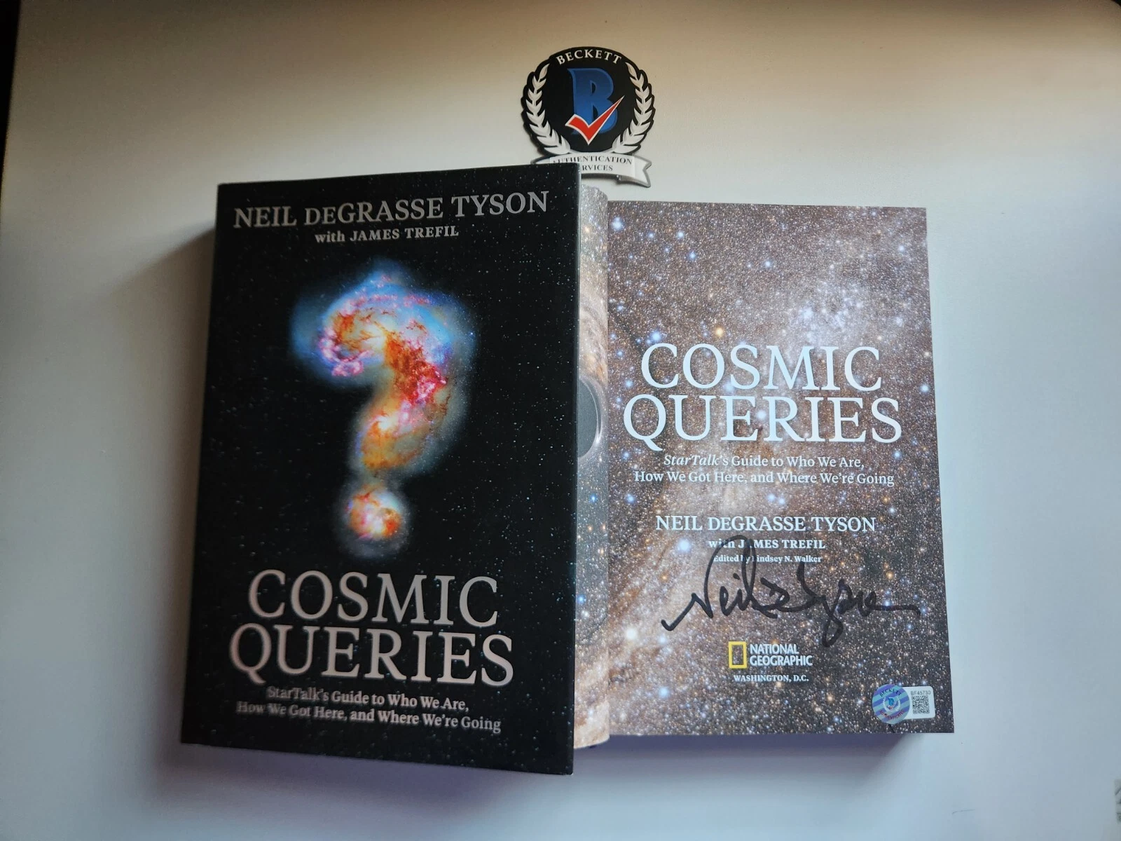 Neil Degrasse Tyson SIGNED Cosmic Queries Signed READ BECKETT BAS COA