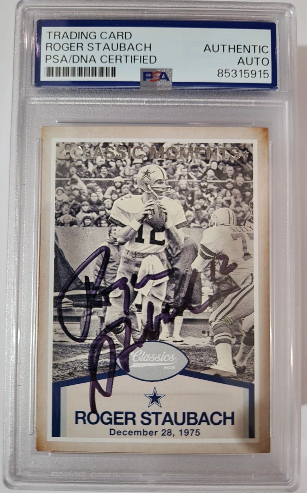 ROGER STAUBACH SIGNED DALLAS COWBOYS HOF QUARTERBACK CARD PSA DNA SLAB