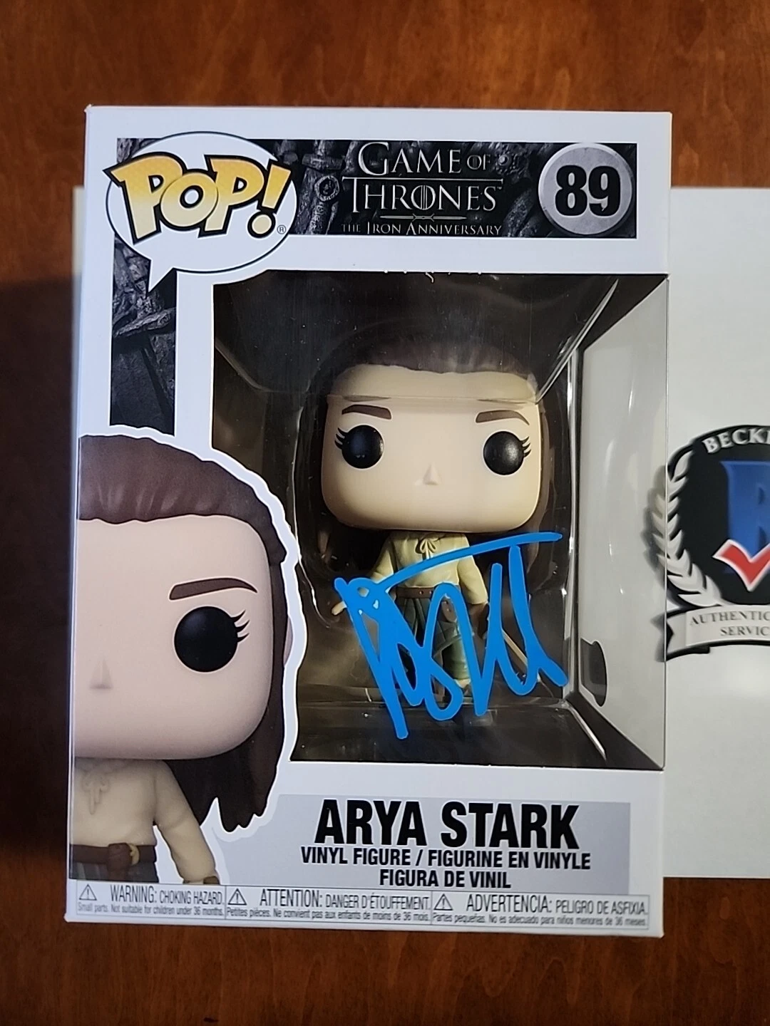 MAISIE WILLIAMS SIGNED ARYA GAME OF THRONES FUNKO POP BECKETT BAS COA STARK
