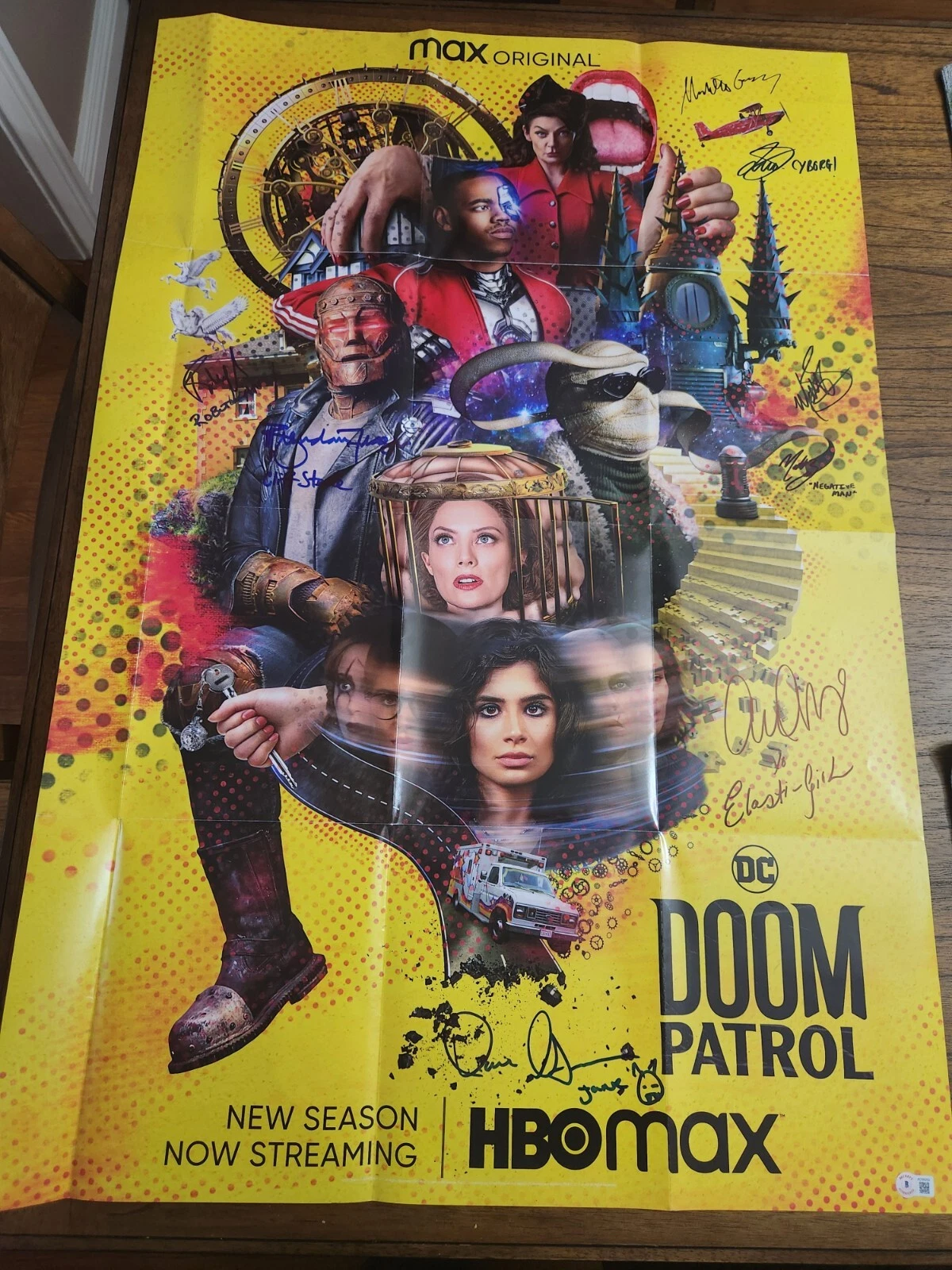 DOOM PATROL SIGNED CAST POSTER FRASER BOMER+6 FOLDED COMIC CON BECKETT BAS COA
