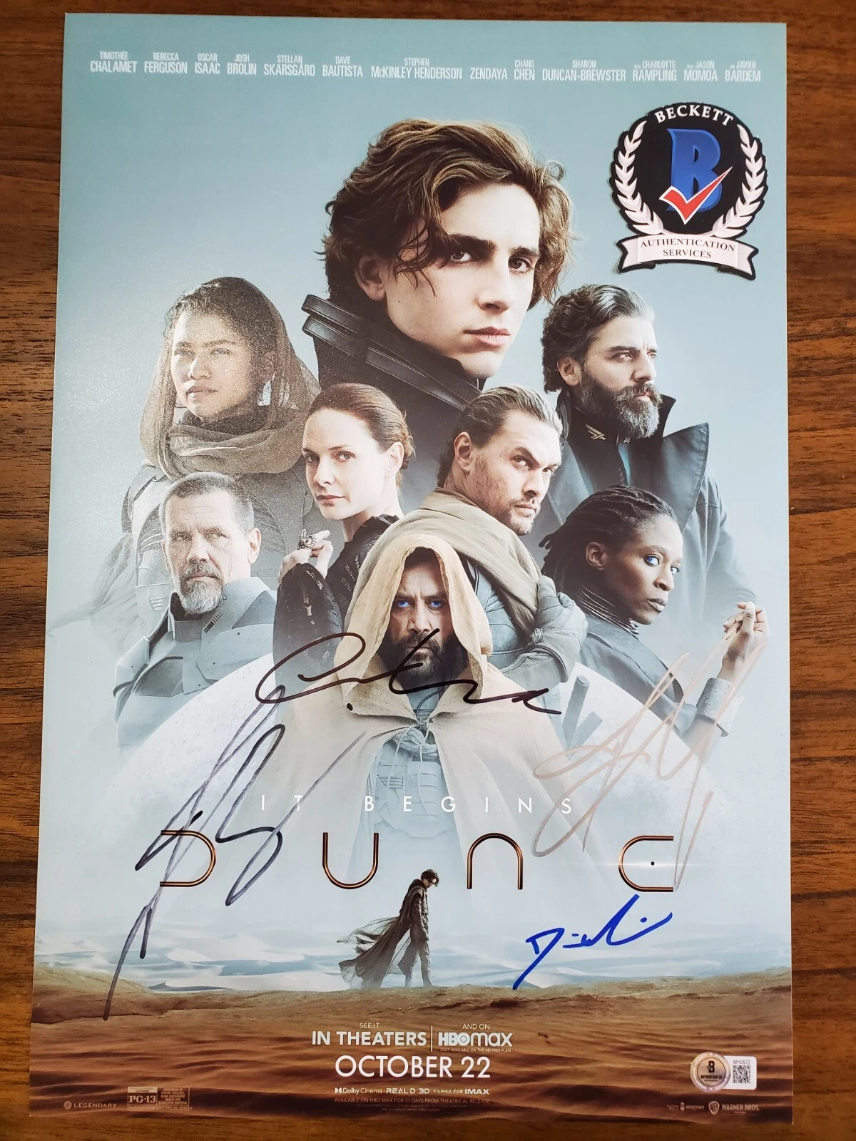 DUNE SIGNED OSCAR ISAAC, MOMOA, VILLENEUVE, BROLIN 12X18 PHOTO BECKETT BAS COA COLLECTIBLE MEMORABILIA
