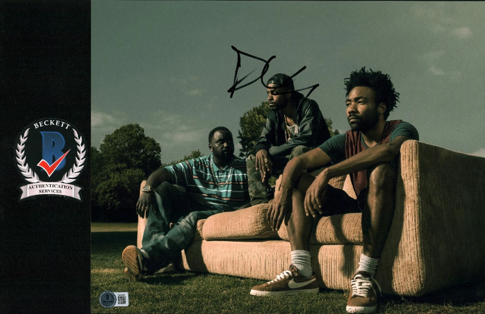 DONALD GLOVER SIGNED ATLANTA RARE CHILDISH GAMBINO 11X14 PHOTO BECKETT BAS COA