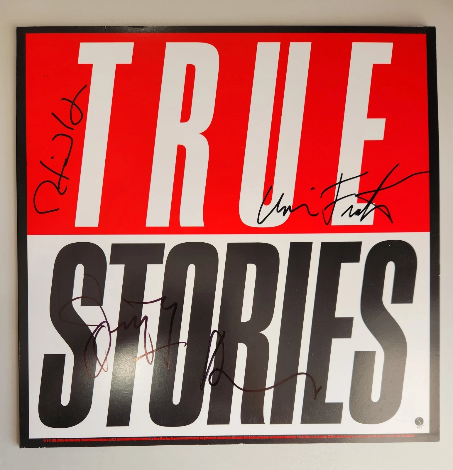 TALKING HEADS SIGNED TRUE STORIES FULL BAND DAVID BYRNE  VINYL BAS COA